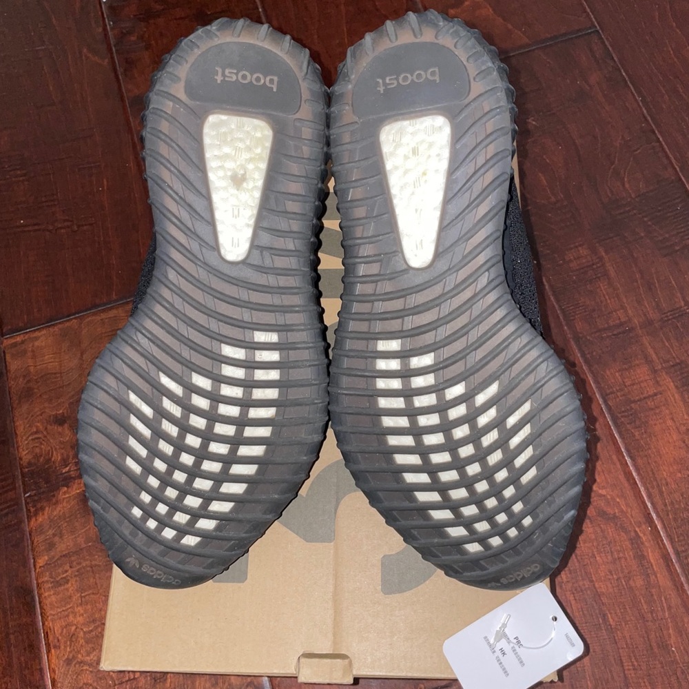 ❌SOLD❌ Adidas Yeezy OREO Boost 350 V2 Core Black - Picture 10 of 17
